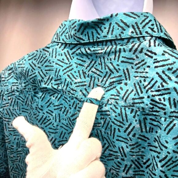 Billabong Casual Button Down Shirt. 100% Lightweight Cotton. Mens XL. Fits small - Picture 7 of 12